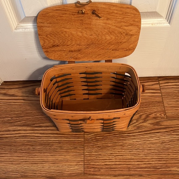 LONGABERGER  BASKET HANDWOVEN 1995  POCKETBOOK LID & CLOSURE HAS HANDLE VGC - Picture 8 of 10
